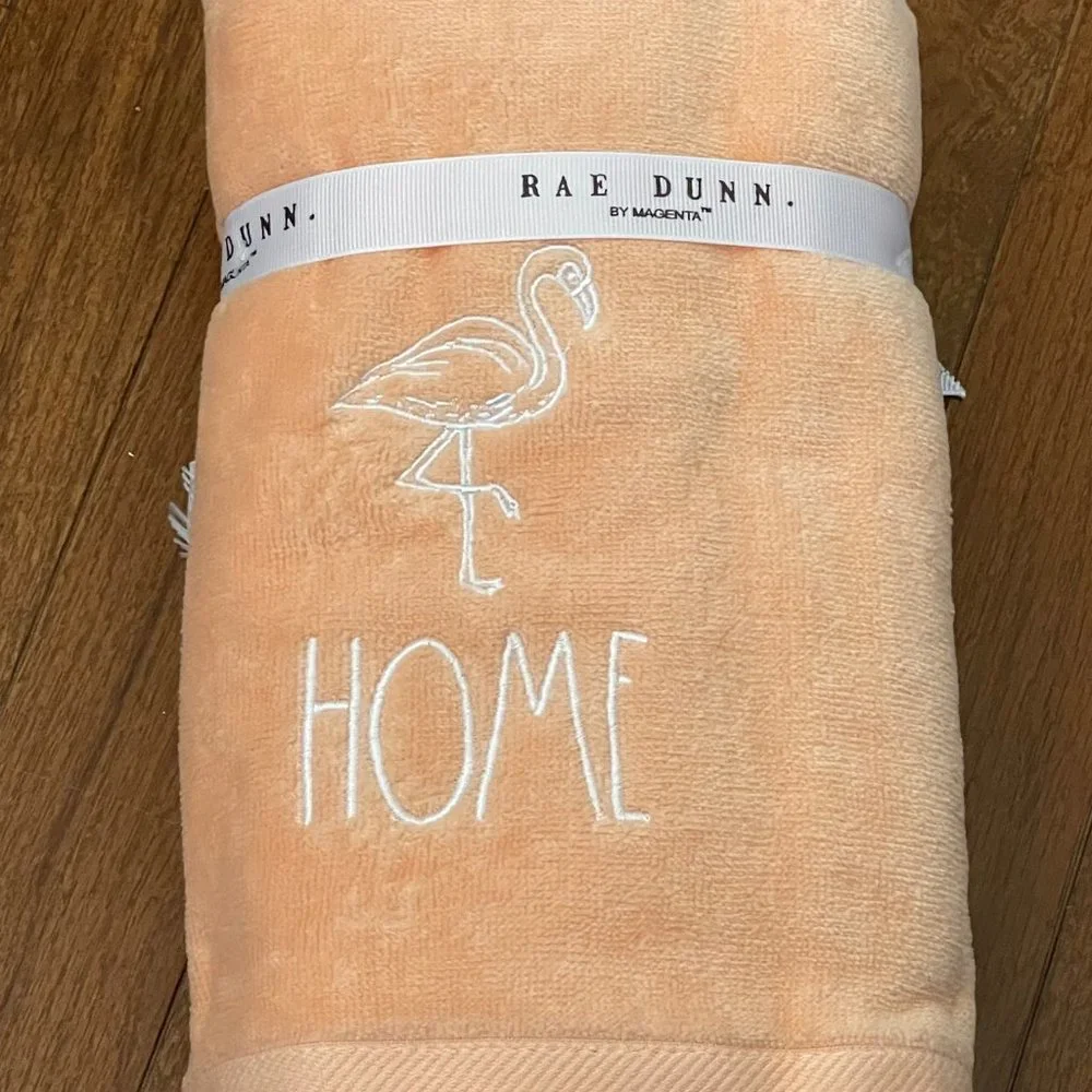 New Rae Dunn by Magenta Peach Home Flamingo Hand Towel Set P5